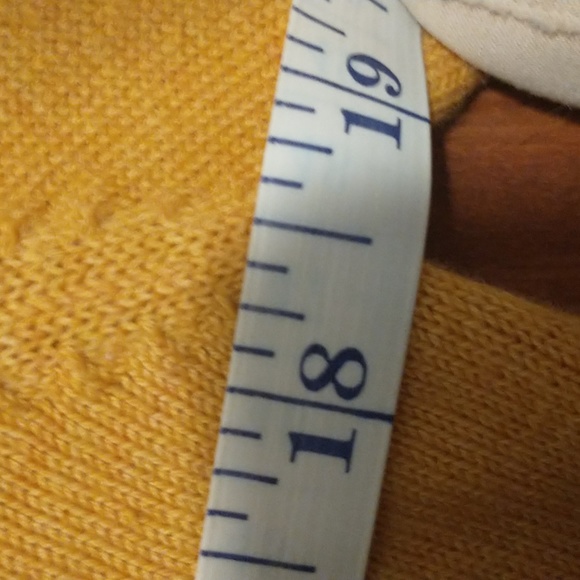 Woolrich woman's size XS long sleeve knit pullover sweaters w logo, pleats NWOT - Picture 13 of 16